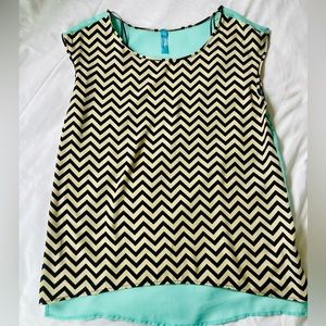 Women’s Black and Cream Zig Zag Blouse